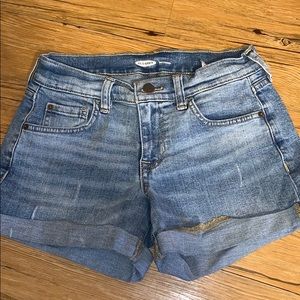 Old navy boyfriend shorts
